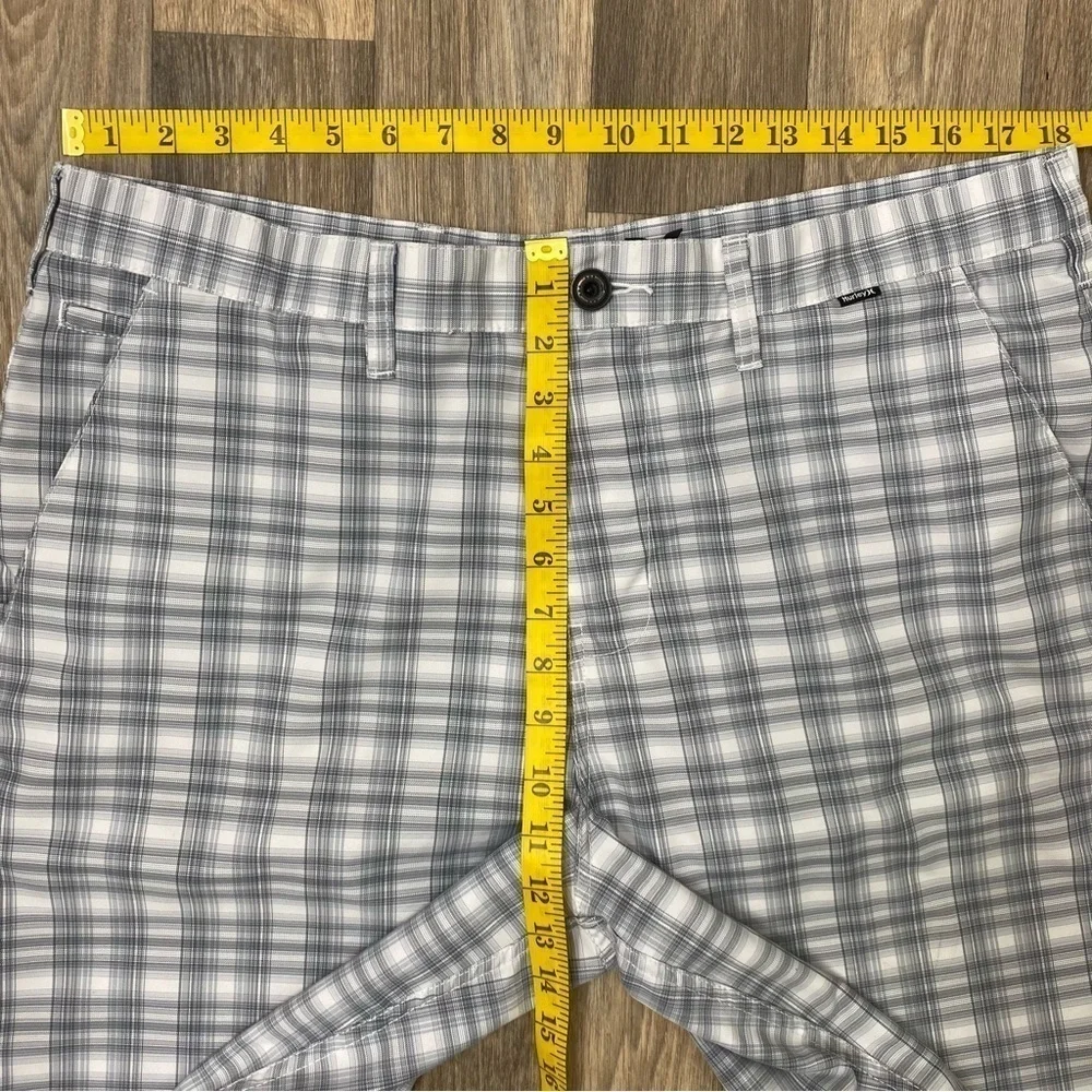 HURLEY Nike DriFit plaid shorts Mens size 36